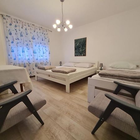 Apartman Nena ツリクヴェニツァ エクステリア 写真
