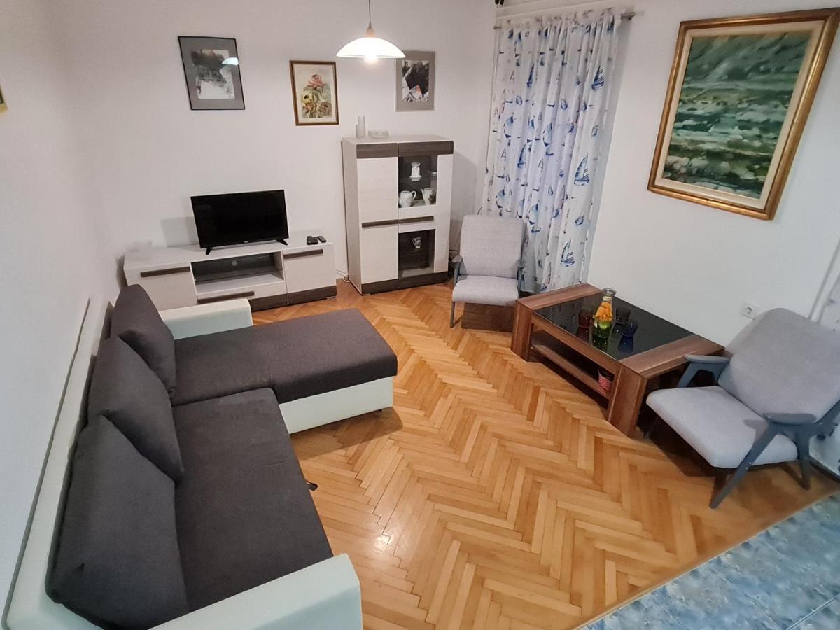 Apartman Nena ツリクヴェニツァ エクステリア 写真